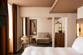 Hotel Vrythof - just a room - digital key by email or SMS - 4