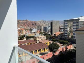 Sunny, shiny and very well located - 1