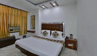 Hotel Sitara Palace - 1