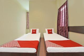 OYO SPOT ON Motel Impian - 2