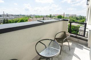 5-25 Beresteiskyi, Beresteiskyi 55a, Kyiv, Beresteiska metro nearby, panoramic city view, 15 kW backup power, Petrovdom Apartment - Kiev - 5