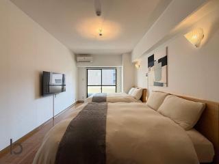 Grandeur by b hotel - Quiet 1BR Near City Center Steps from Peace Park - 9