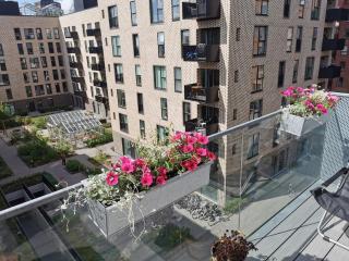 Modern 4-room apartment, 2 bedrooms and a balcony - 3