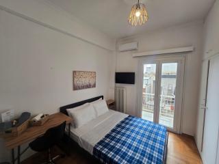 Kou3 - Cozy Room in Pireas - Walk Everywhere - 9