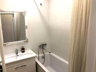 Centr 2 Bedroom end Living - 1