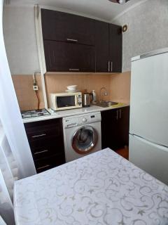 квартира в центре по Абдирова на 2 этаже - 3