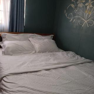 Light in The Dream Home Foundation - 0