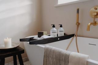 The Nomad House by Keepers Cottages - 2