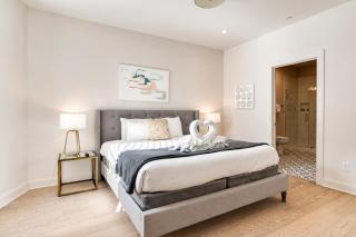 4BR Nashville Oasis with Rooftop Skyline Views - 9