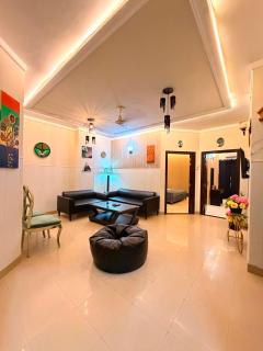 Air Avenue Apartments - 9