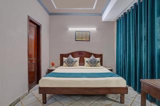FabHotels Grand Meridian - 7