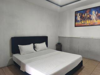 Hotel O near Mall Boemi Kedaton formerly House Of Tuwuh 1 - 1