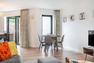 Grooms Cottage - 5
