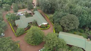 BONA FIDE TANZANIAN DREAMS Karatu Lutheran Hotel - 9