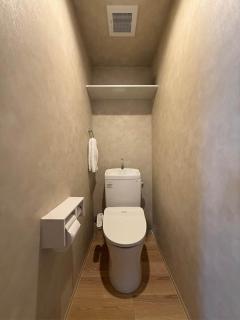 Grandeur by b hotel - Scenic Spacious Riverview Apartment Near Landmarks - 1