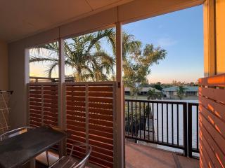 The Padbury Suites 8-Premium City Apartment - 1