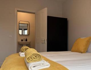 Tiny Master Room - 8