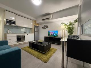 The Padbury Suites 8-Premium City Apartment - 0