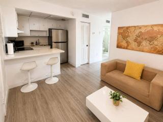EcoStays Apartment Near Miami Airport 104 - 4