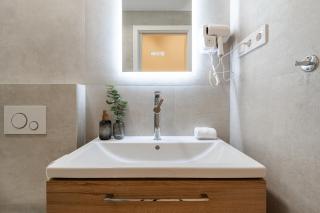 H18 - Boutique Apartments by BQA - 6