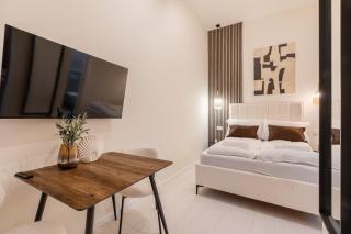 H18 - Boutique Apartments by BQA - 8