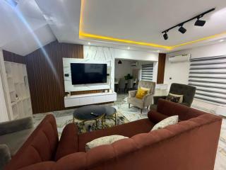Max Veritas - 4 Bedroom Apartment - 9