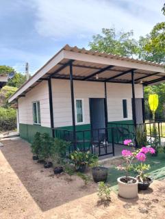Cliffside sea lodge - 9