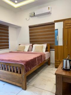 The Pool Escape by Aquaterra Resort In Varkala Beach - 3