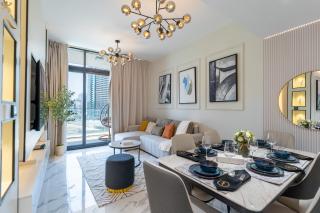 Luxury 3BR with Sea View in Maryah Vista - 0