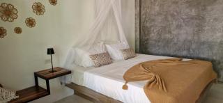 Lantinity Boutique - 0