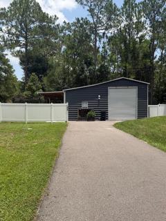 Forest Theme Oasis Peaceful Retreat Near Tampa - 4