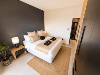 The Menlyn View - 8