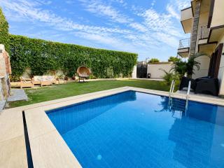 La Dolce Villa with Private Pool - 6