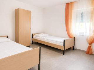 Lichtdurchflutete Unterkunft für Teams & Monteure mit Dachterrasse in Worms - 9