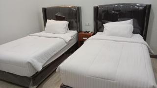 Teresra Hotel - 1