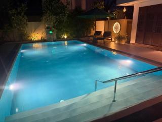 Sky and Sand Guesthouse - 4