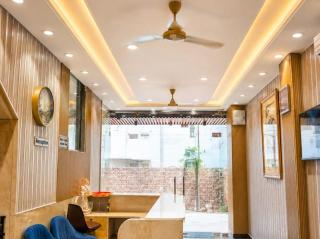 Hotel Shree Vrindavan Inn - 1