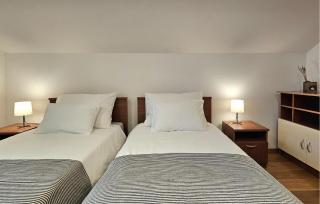 Gorgeous Home In Maglenca With Sauna - 2