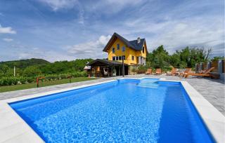 Lovely Home In Lepoglava - 0