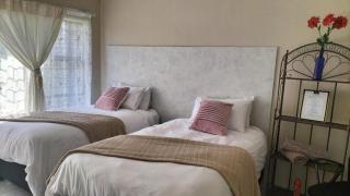 Ador Lodges - Kruger Road - 5