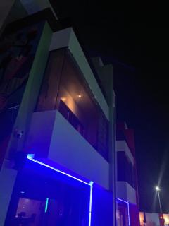 The Grandeur Hotel - 3