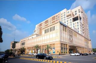 Premium 1-BR Luxury Suits Gold Crest Mall DHA Lahore - 9