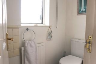 Sea Reach, Thurlestone, sleeps 8 - 1