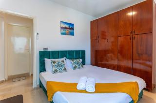 Mila 2-BR Apartment In Batroun Souks - 3