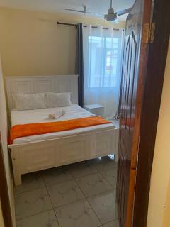 Homes by Ava, Cozy 3BDR Apartment in Shanzu, Walk to the beach - 3