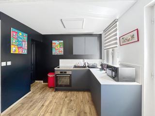 Marloj'Home private maisonette - 8