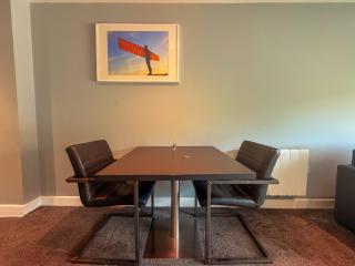 Quayside 1 bed Apartment -Sleeps 2 free Parking - 3