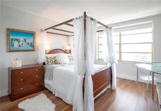 Luxury Key Biscayne Beachfront Getaway - 2