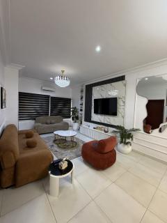 The Luxe Haven - 0