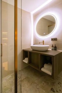 Cozmoss Boutique Hotel - 5
